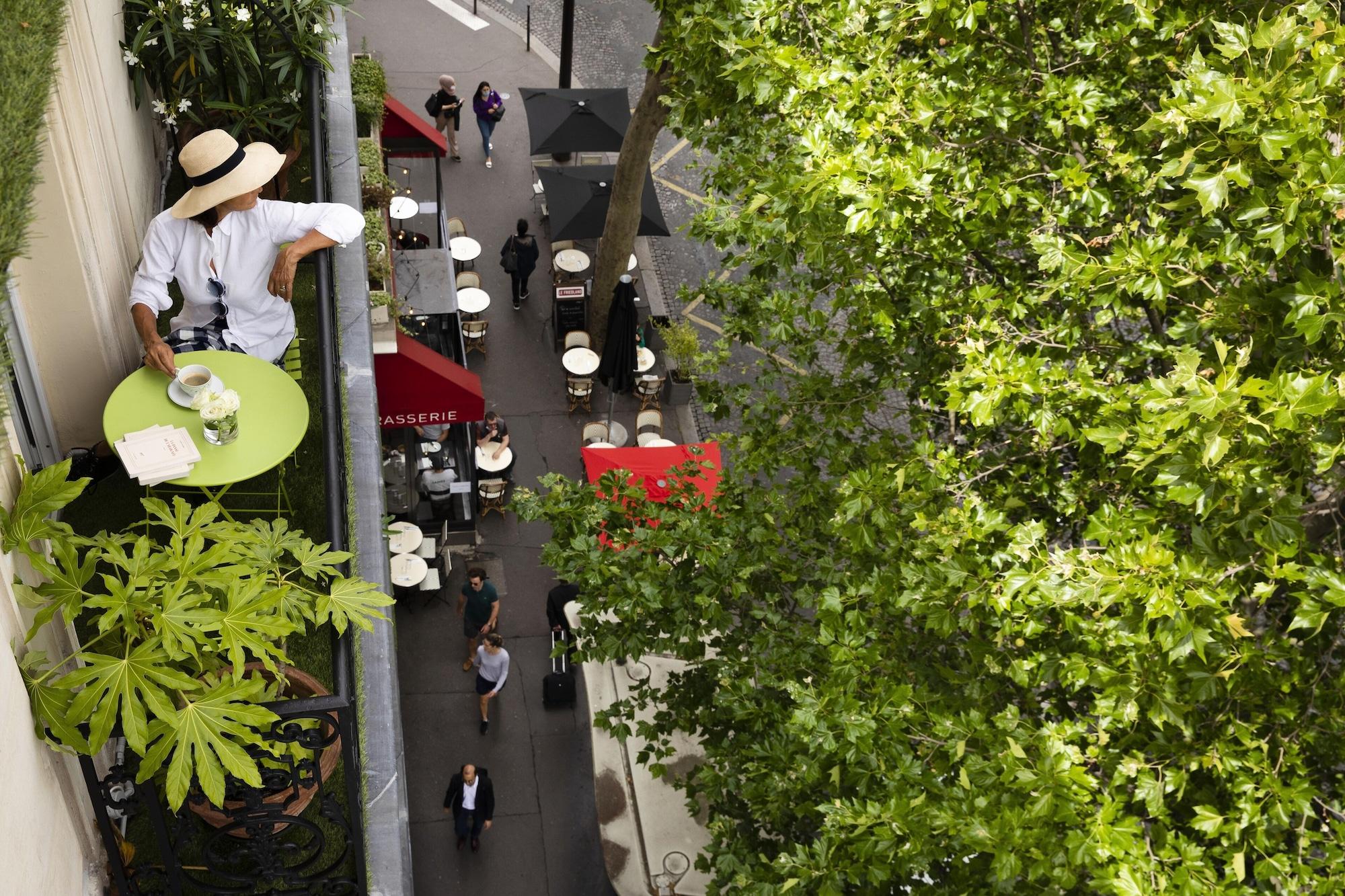 Hotel Plaza Elysees Paris Ngoại thất bức ảnh